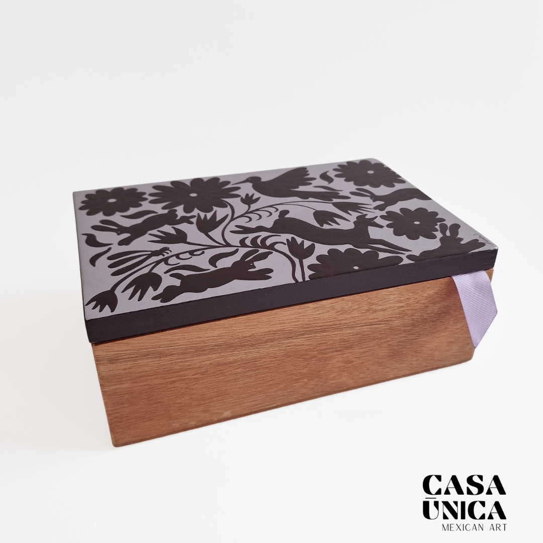 Tenango Wooden Tea-Box | Brown