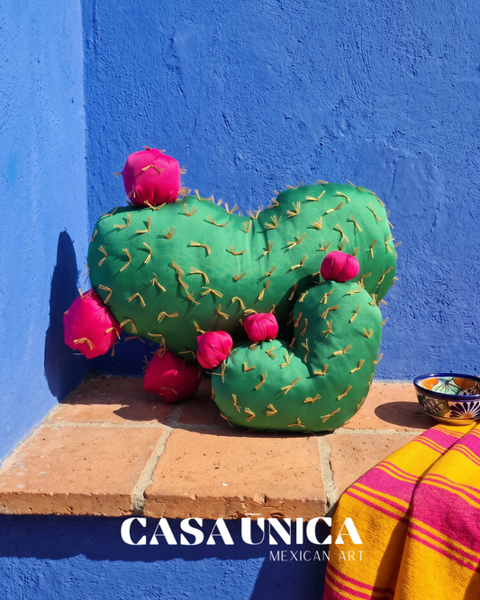 Cactus del Corazon | Cushions