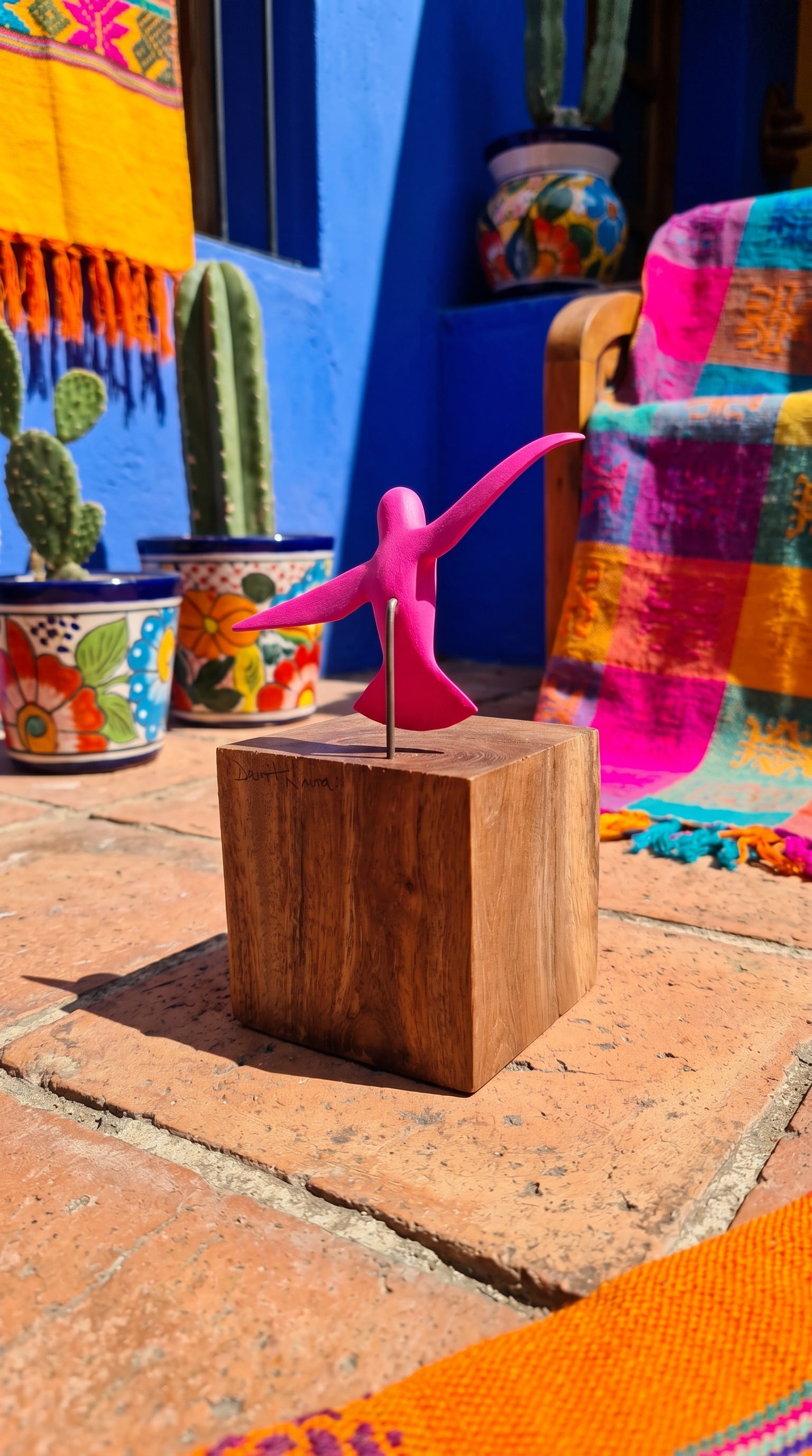 Humming-Bird Statue